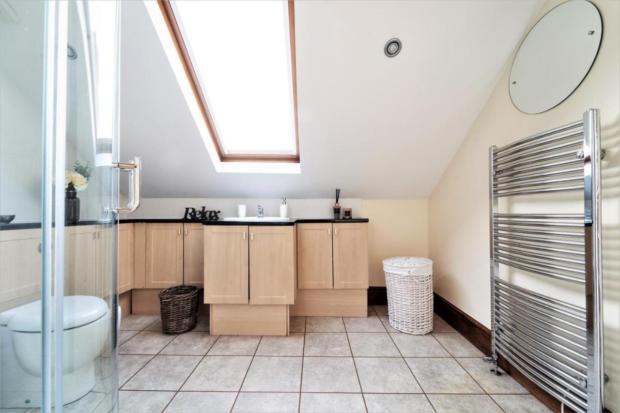 The Cottage In Chester, Sleeps 6 With Free Parking Buitenkant foto
