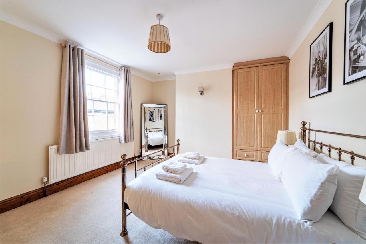 The Cottage In Chester, Sleeps 6 With Free Parking Buitenkant foto