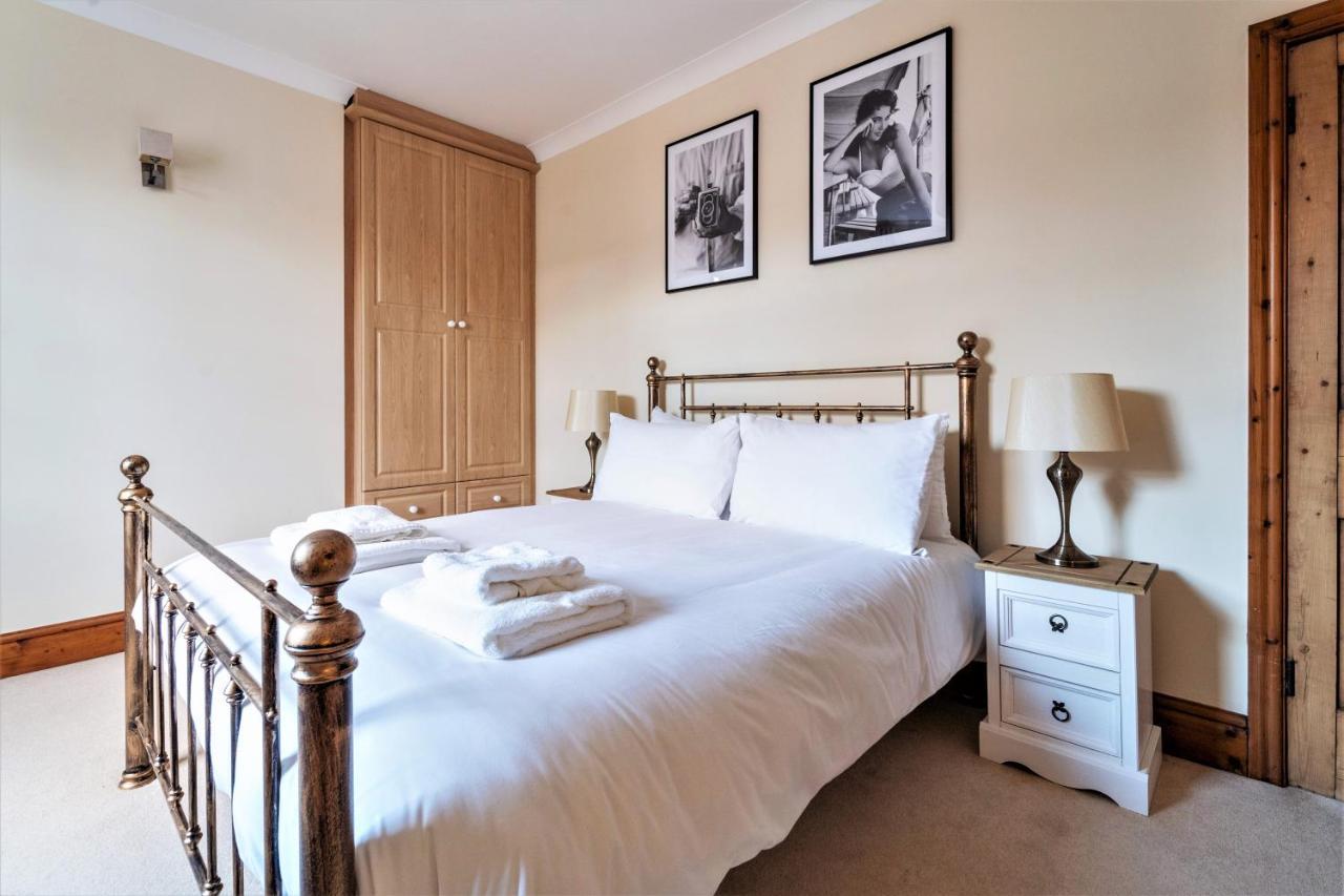 The Cottage In Chester, Sleeps 6 With Free Parking Buitenkant foto